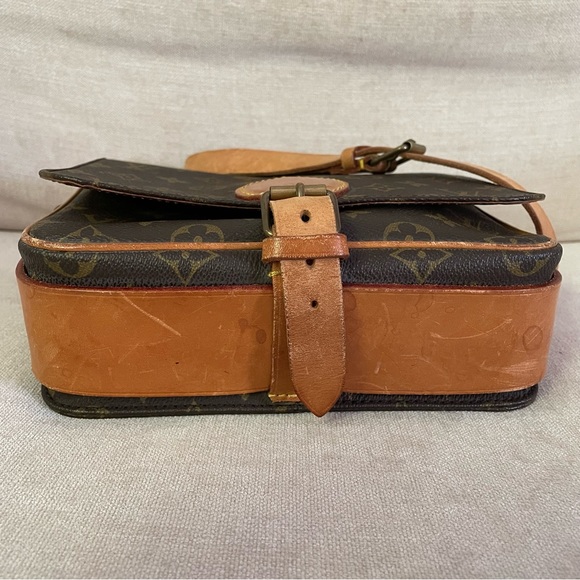 Authentic Louis Vuitton Monogram Cartouchiere MM Bag 852 - Picture 3 of 16